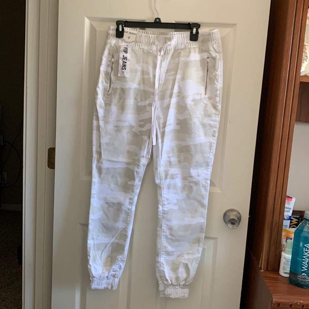VIP jeans green white camouflage NWT adjustable waist hem